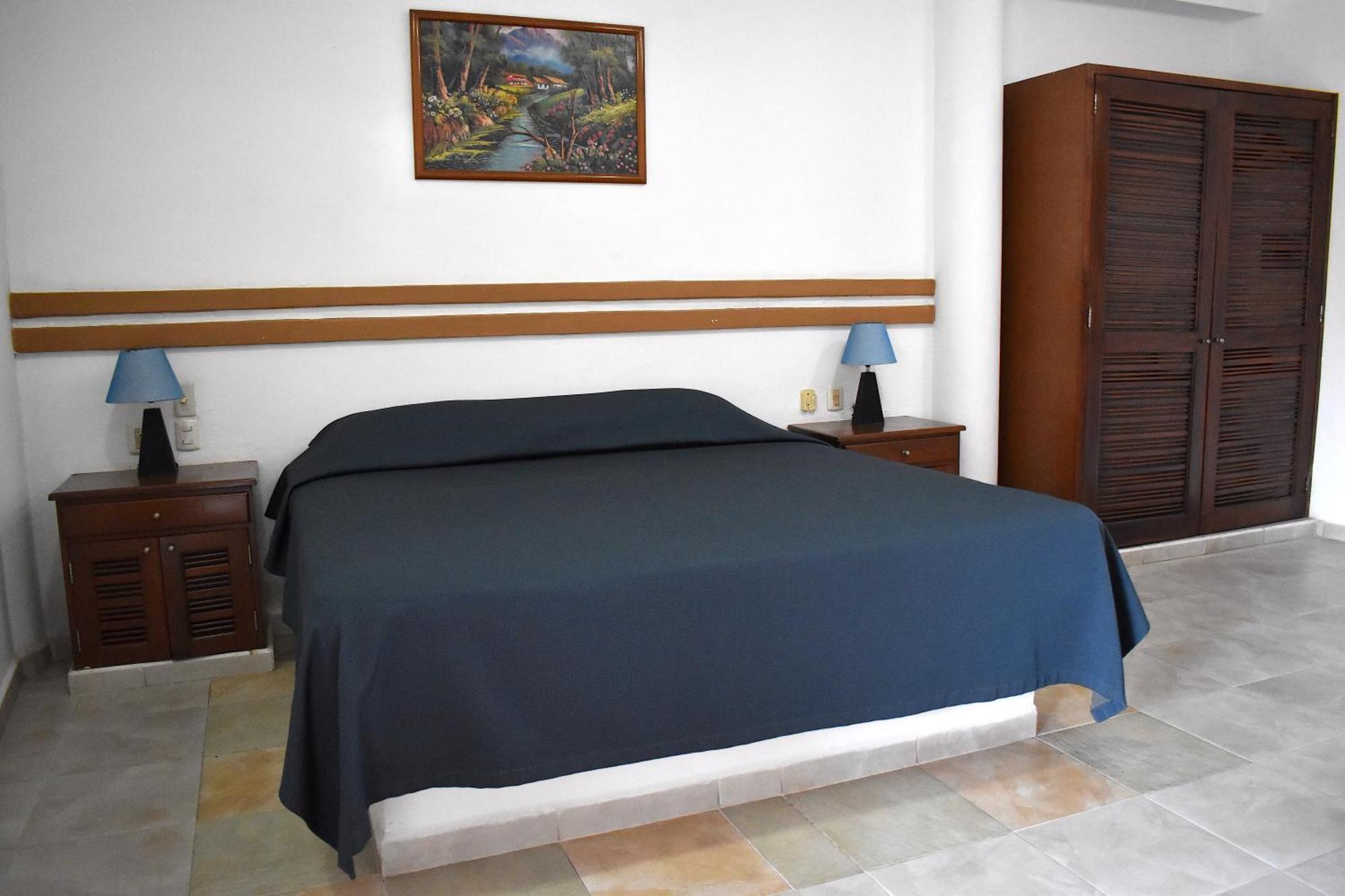 Hotel Plaza Almendros, Isla Mujeres Kültér fotó